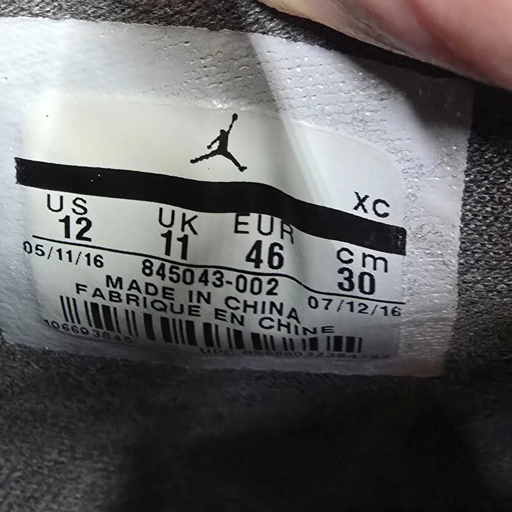 Jordan Clutch Sneakers Mens 12 Triple Black Basketball‎ Shoes 845043-022 CC
